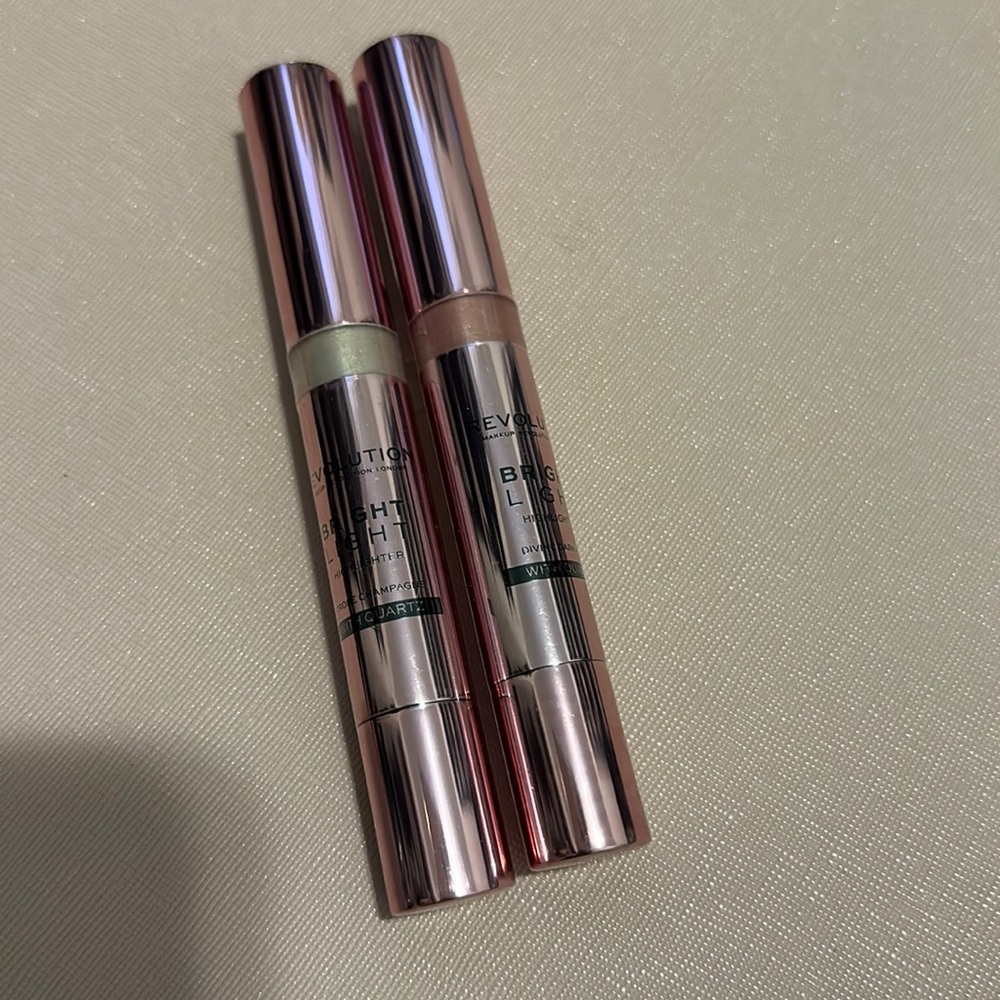 Revolution bright light highlighter